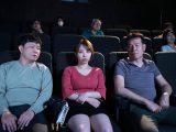 暗闇のシアターねとられ試射会 映画館で知らない男達にイヤというほどまさぐられ異常に興奮した妻 宍戸里帆